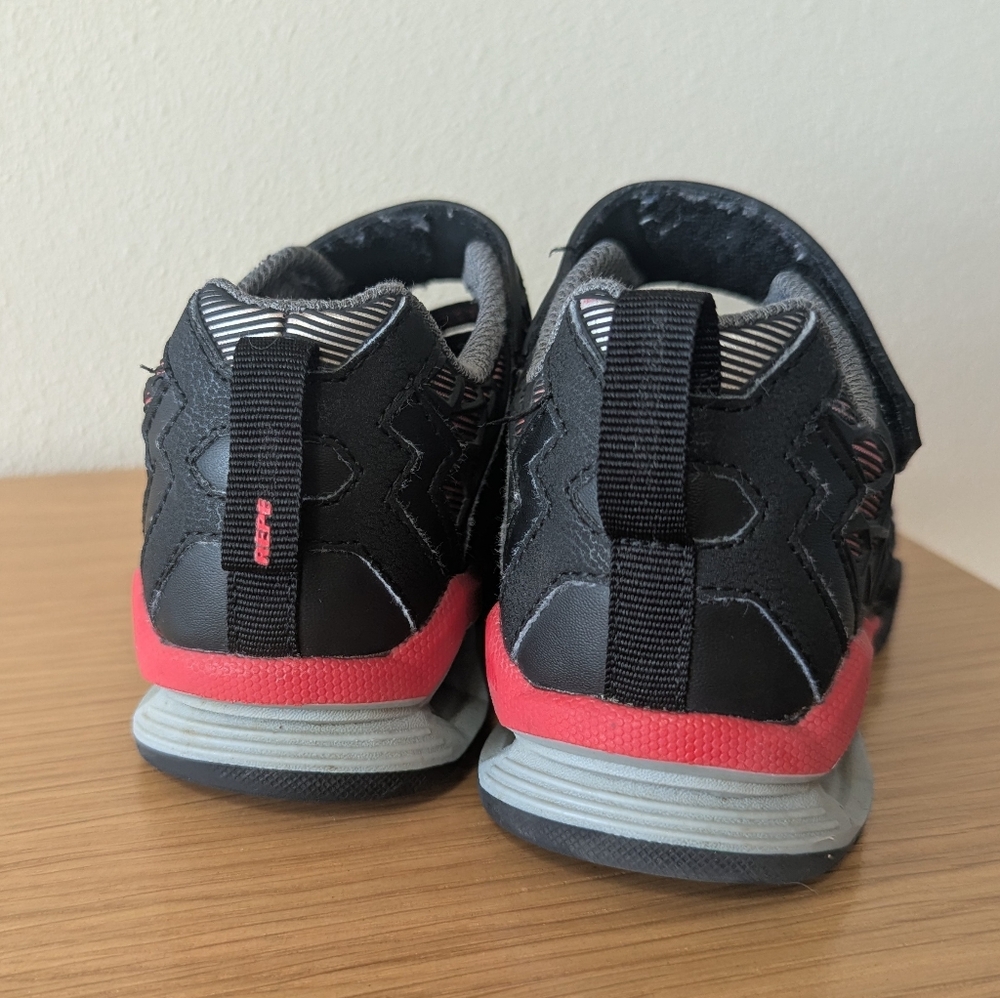 Skechers Light Up Shoes - Picture 3 of 7